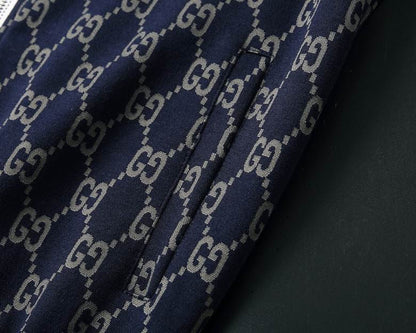 Moletom Jacquard Padrão Monograma Geométrico