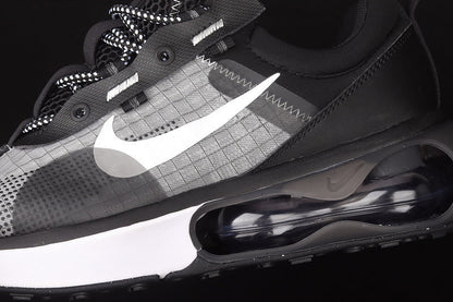 Tênis Runner Malha Preto Detalhes Brancos
