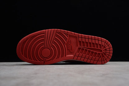 Tênis Cano Alto Basquete Couro Preto Vermelho