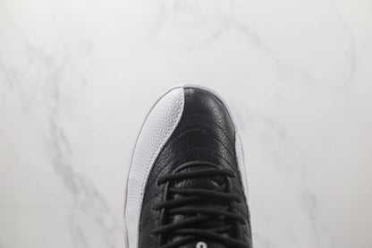 Tênis Cano Alto Basquete Preto Detalhes Dourados