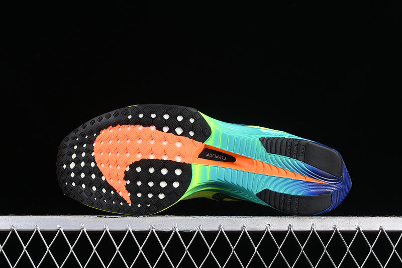 Tênis Running Malha Técnica Cinza Preto Detalhes Coloridos