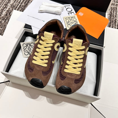 Tênis Runner Couro Marrom Design Minimalista