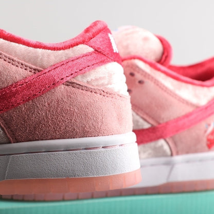 Tênis Cano Baixo Skate Couro Rosa Padrão Corações