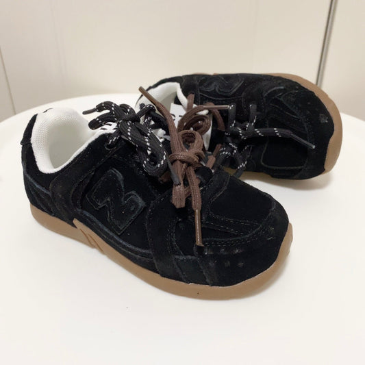 Tênis Infantil Runner Malha Preto Detalhe Lateral