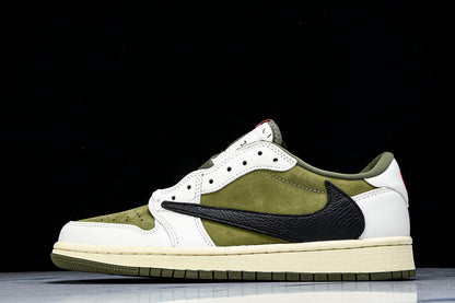 Tênis Cano Baixo Couro Tons de Olive com Detalhes Contrastantes