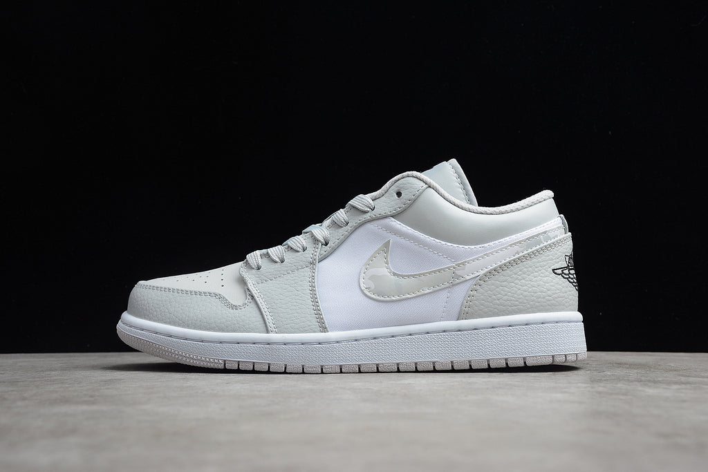 Tênis Cano Baixo Couro Branco Detalhe Camuflado