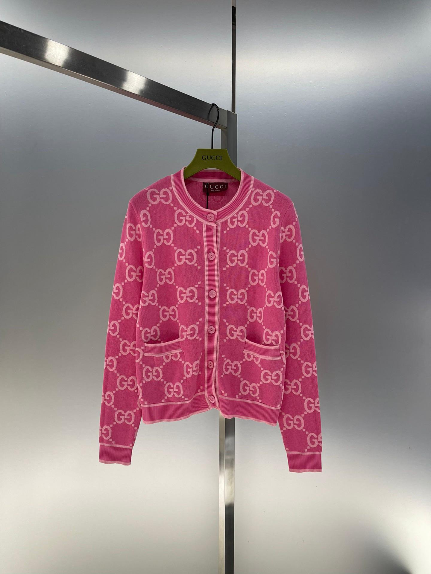 Cardigan Lã Rosa com Botões