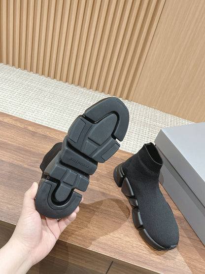 Tênis Runner Malha Preto Cano Médio