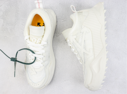 Tênis Runner Couro Branco Detalhe Listrado