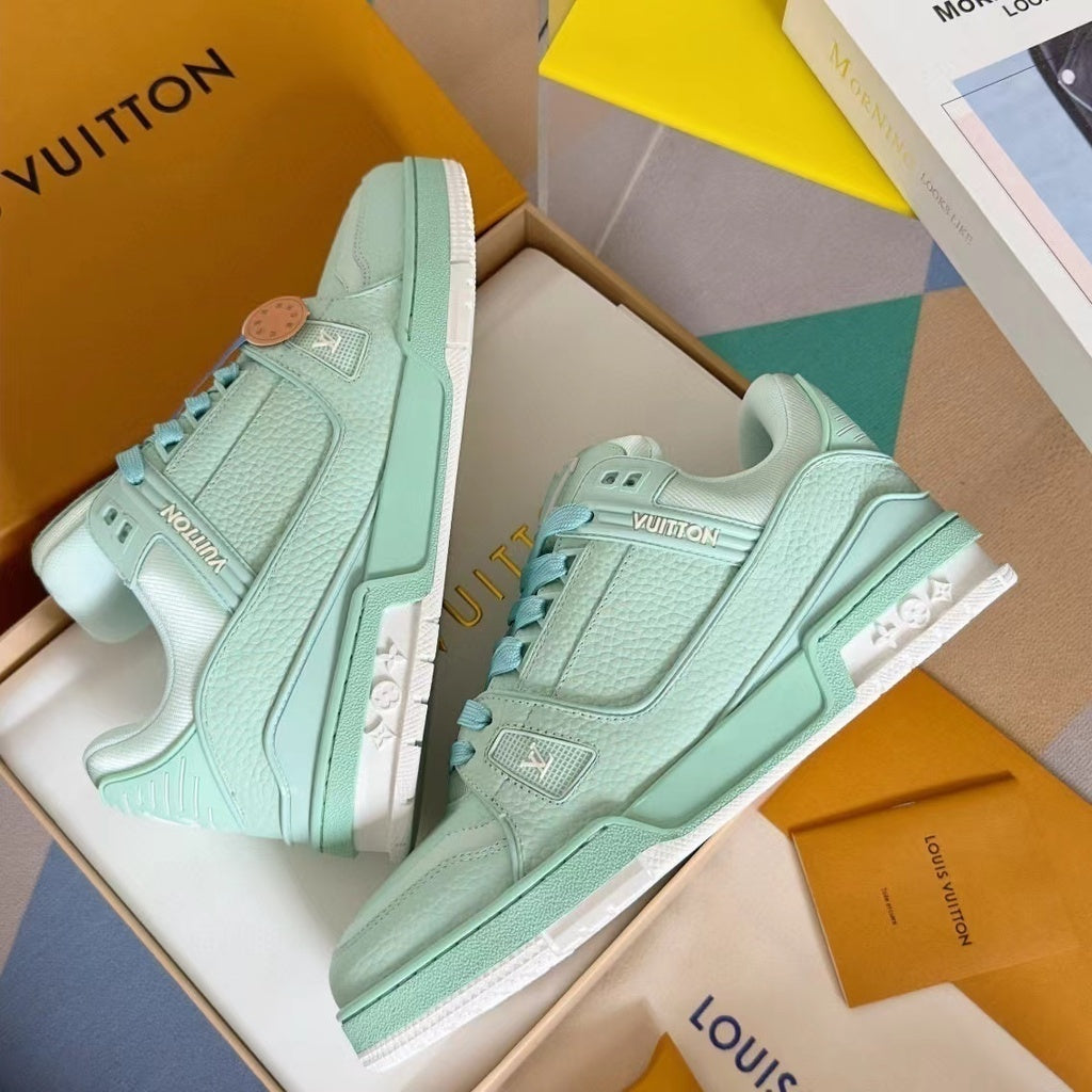 Tênis Casual Malha Mint Green com Detalhes Brancos