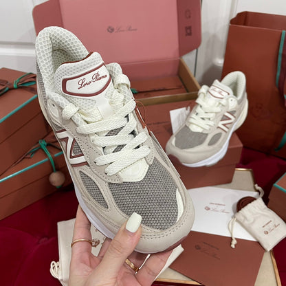 Tênis Runner Malha e Lã Creme Detalhes Laterais