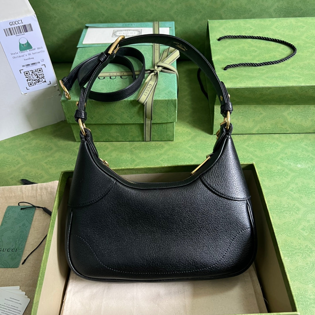 Bolsa Ombro Couro Preto com Fechamento Frontal