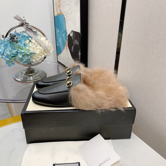 Mocassim Couro Preto Clássico Tira Frontal