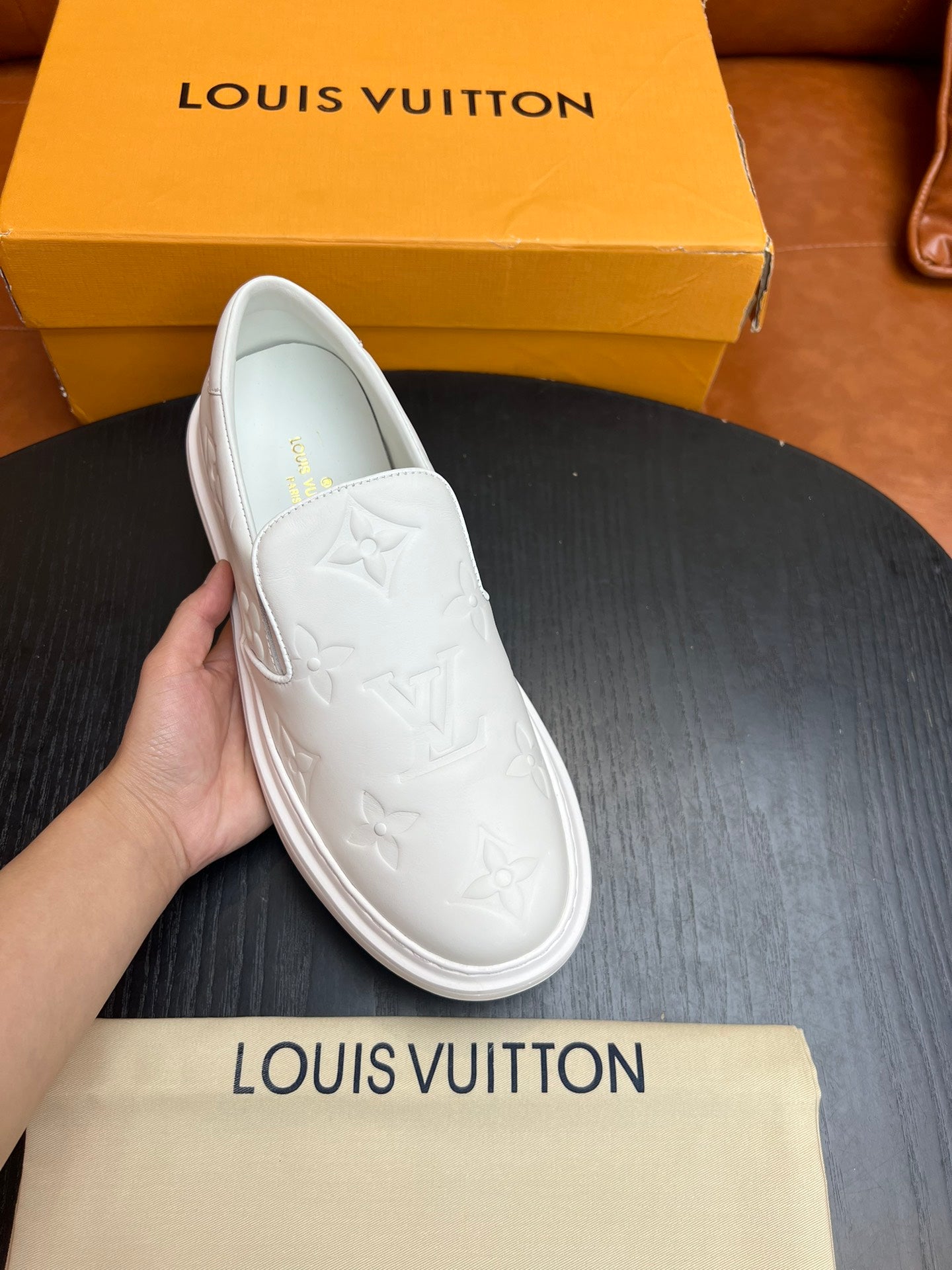 Tênis Slip-On Couro Branco