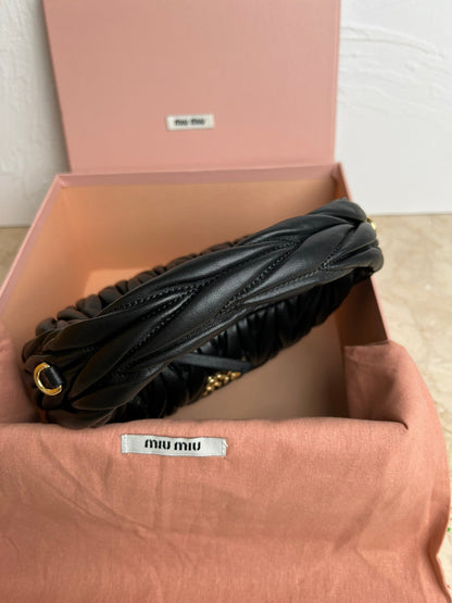 Bolsa Hobo Mini Cetim Acolchoado Preto