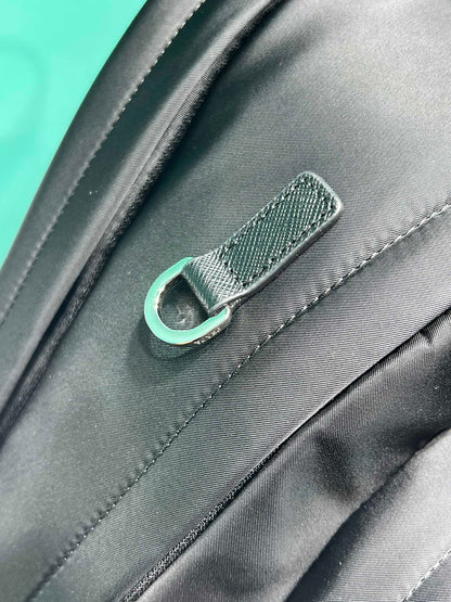 Mochila Couro Estruturado Preto