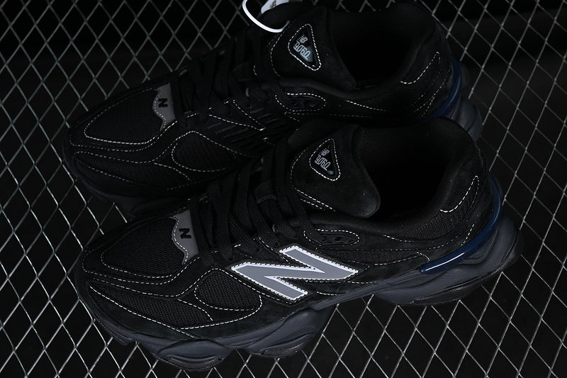 Tênis Runner Malha Preto Cinza e Branco