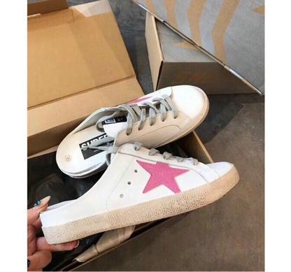 Tênis Slip-on Couro Rosa Com Estrela Aplicada