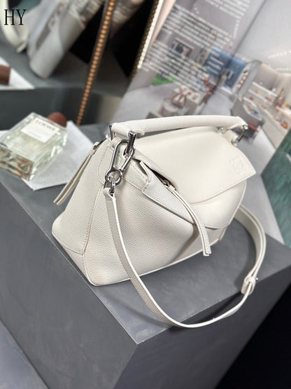 Bolsa Estruturada Couro Branco Patchwork Geométrico