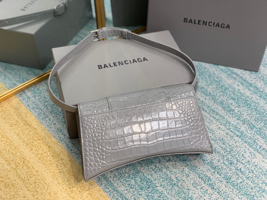 Bolsa Satchel Couro Formato Ampulheta