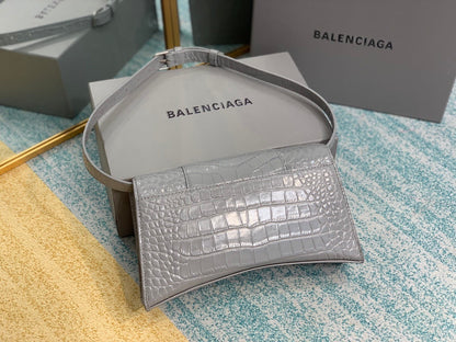 Bolsa Satchel Couro Formato Ampulheta