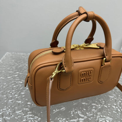 Bolsa Satchel Couro Marrom Compartimentos Estruturada