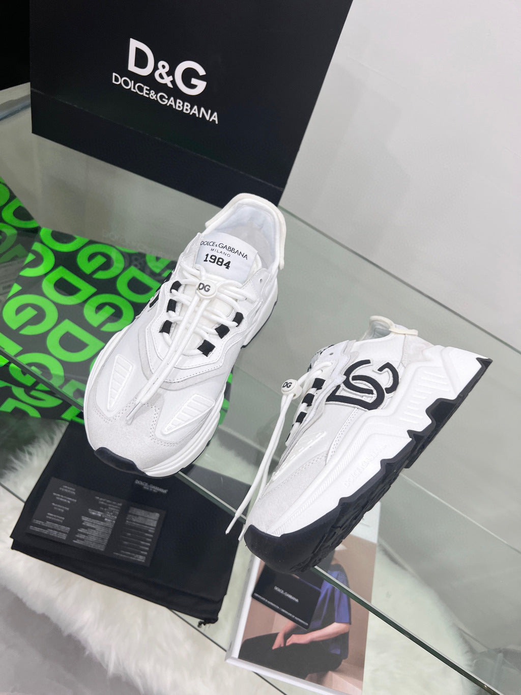 Tênis Couro Branco Cano Baixo Casual