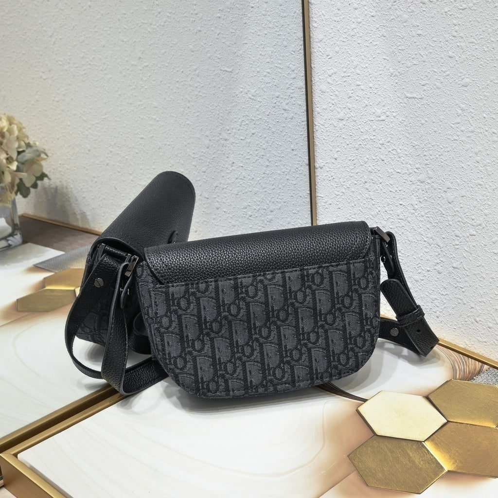 Bolsa Pequena Couro Mini
