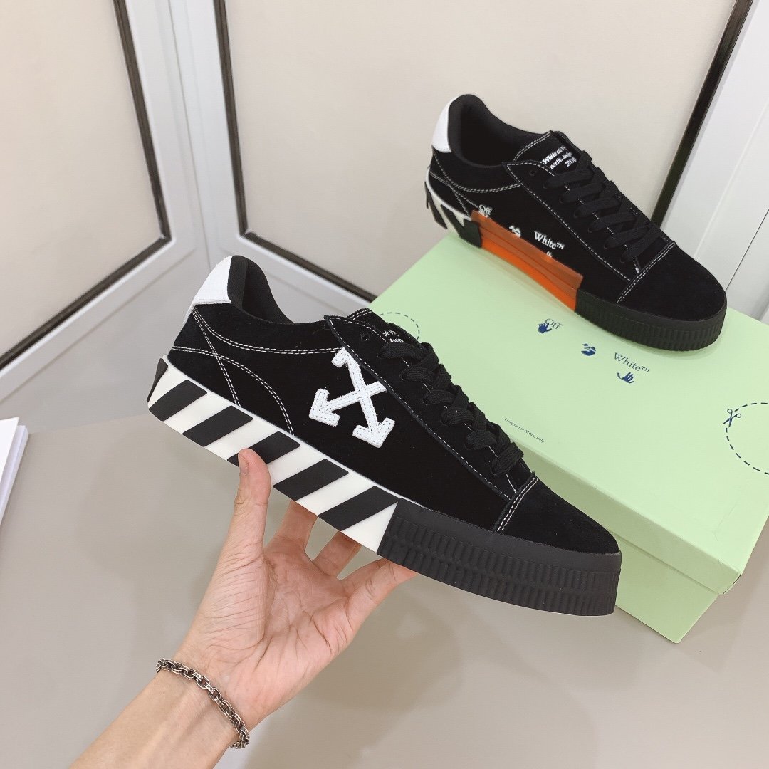 Tênis Couro Branco Preto