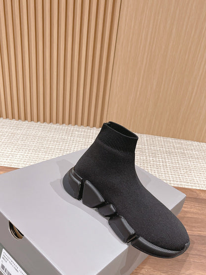 Tênis Runner Malha Preto Cano Médio