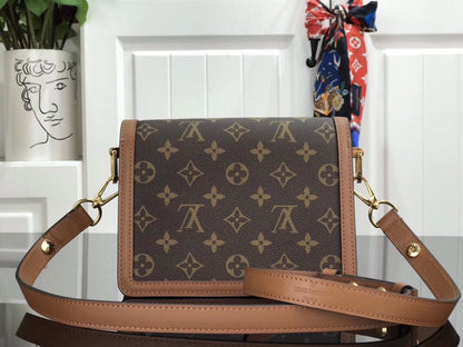 Bolsa Tiracolo Mini Couro Canvas Padrão Monograma Geométrico Marrom
