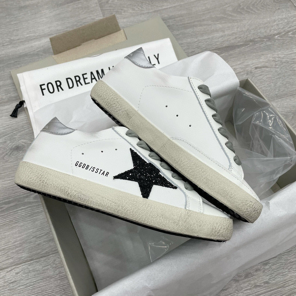 Tênis Couro Branco Solado Desgastado Estilo Vintage