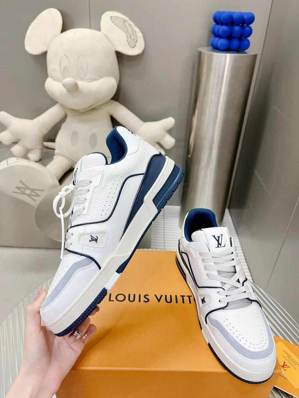 Tênis Signature Couro Branco Detalhe Marinho