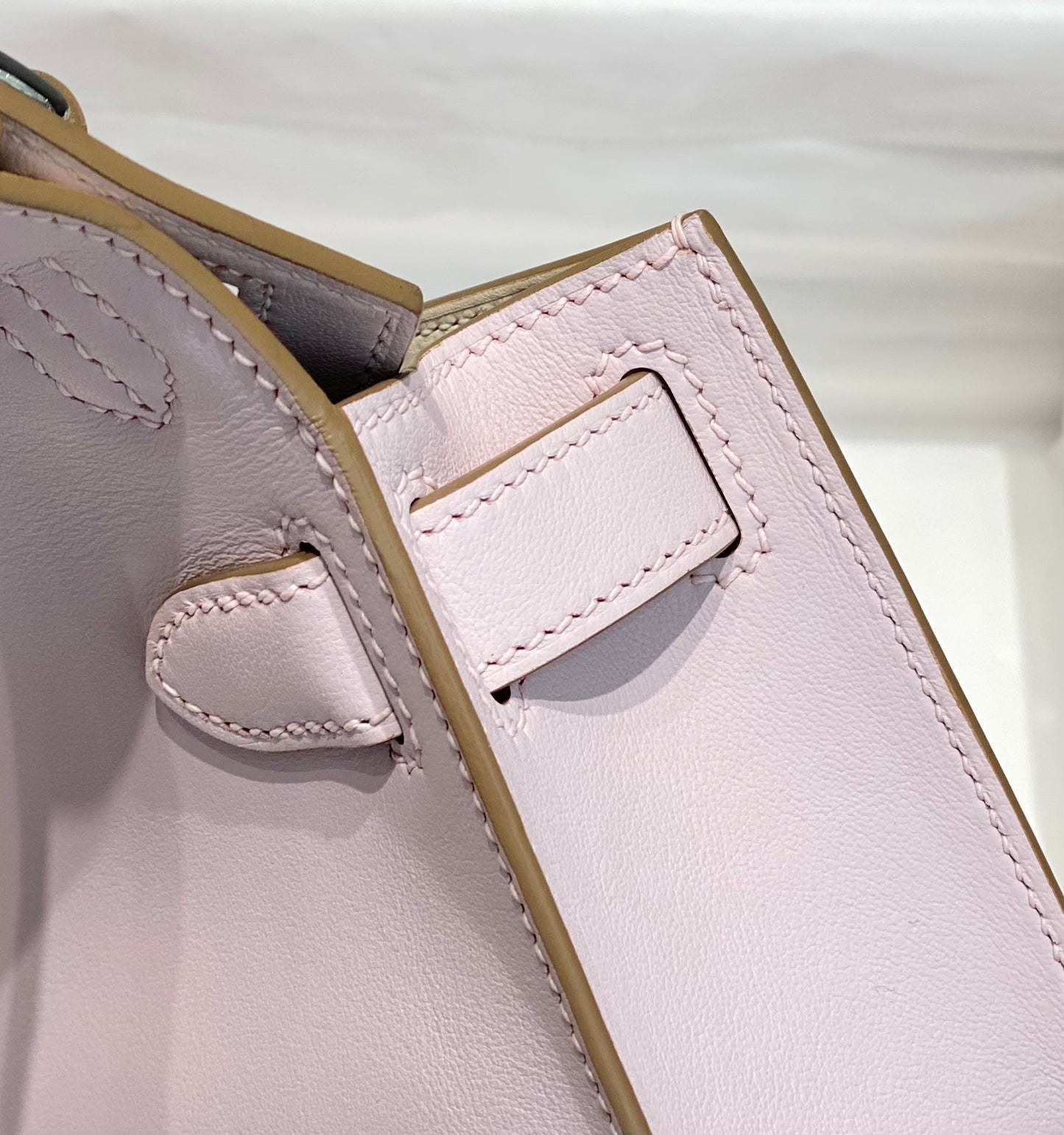 Bolsa Couro Estruturada Mauve Tira Ajustável