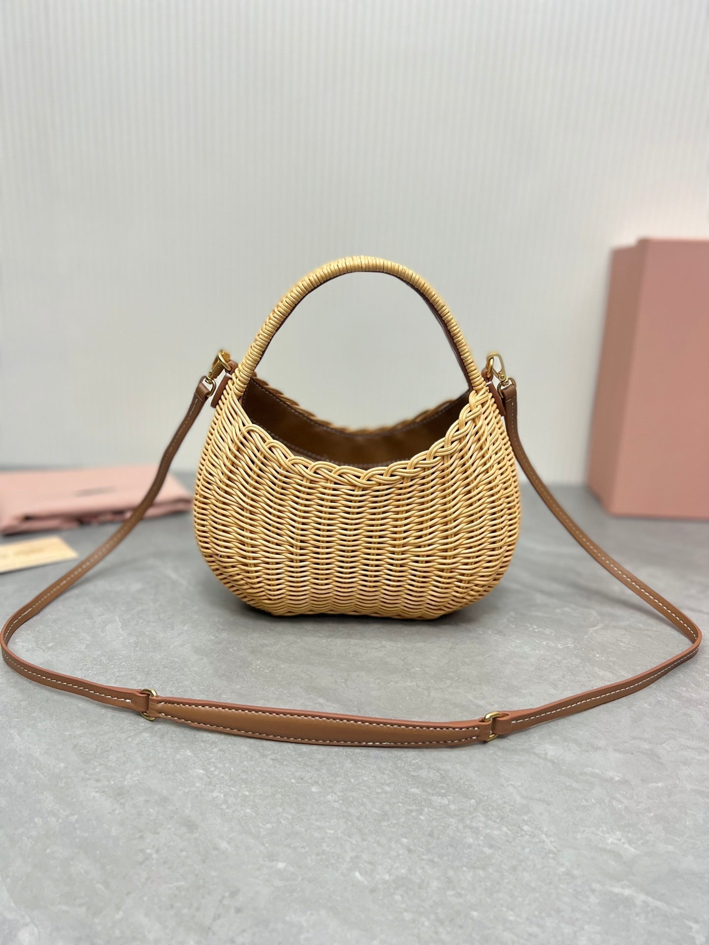 Bolsa de Ombro Palha Natural Texturizada