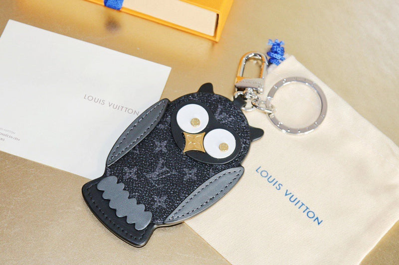 Chaveiro Bolsa Padrão Monograma Geométrico Preto Coruja