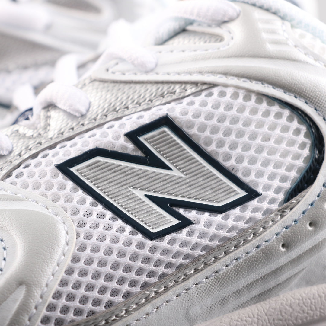 Tênis Runner Malha Branco Prata e Azul Marinho
