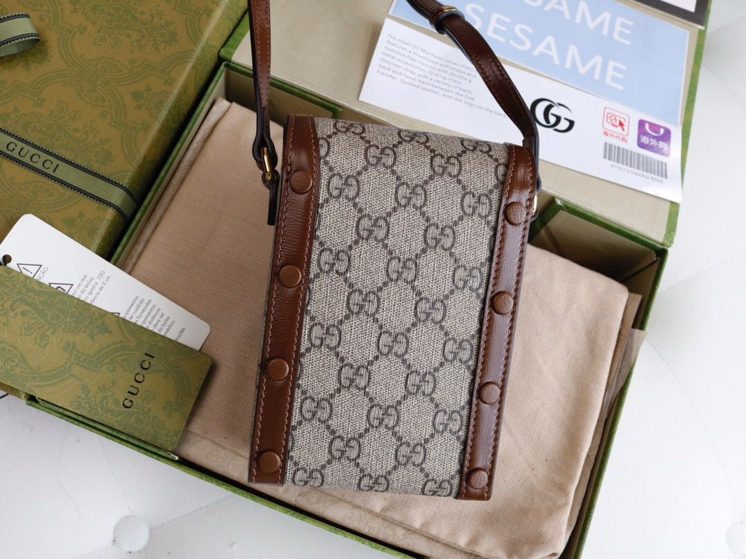 Bolsa Mini Couro Marrom com Ferragem Argola