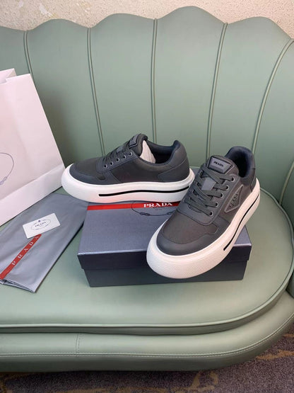 Tênis Cinza Chumbo Couro Premium Casual