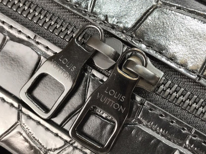 Bolsa Mini Couro Texturizado Preto Placa Frontal