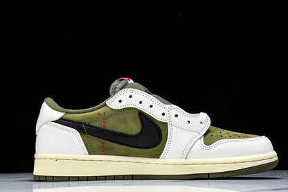 Tênis Cano Baixo Couro Tons de Olive com Detalhes Contrastantes