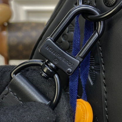 Mala de Viagem Couro Preto Alça Ajustável 50cm