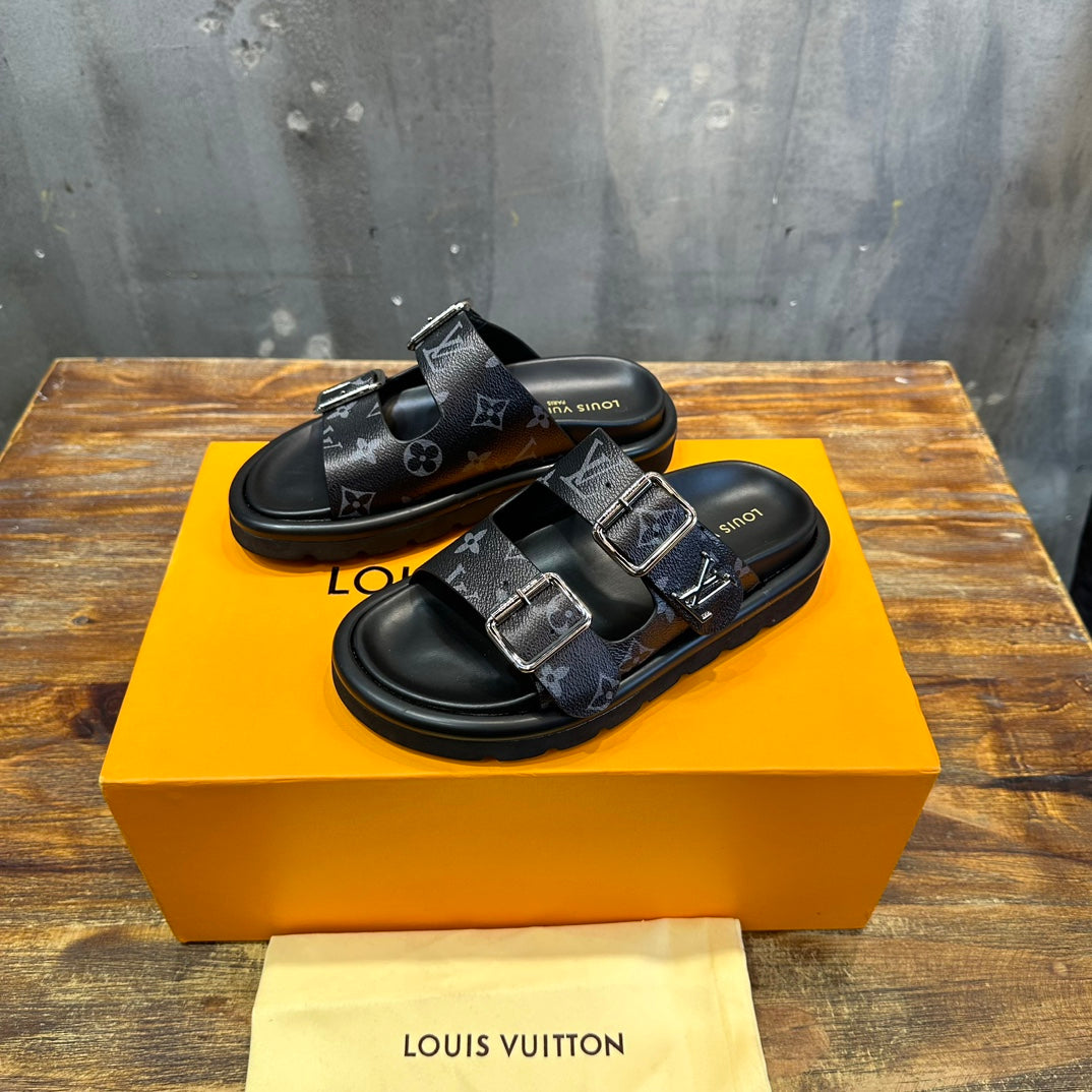 Chinelo Couro Vintage