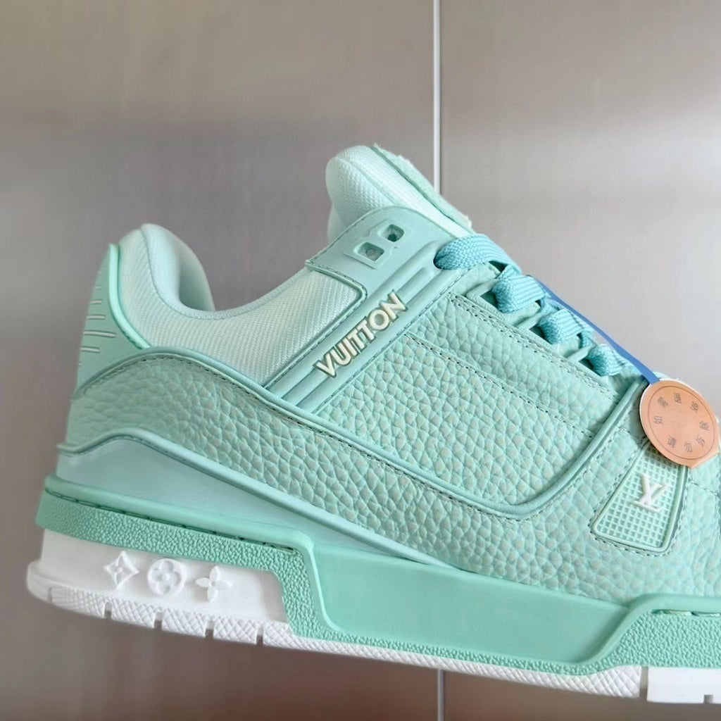 Tênis Casual Malha Mint Green com Detalhes Brancos