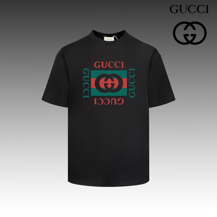 Camiseta Algodão Letras Entrelaçadas