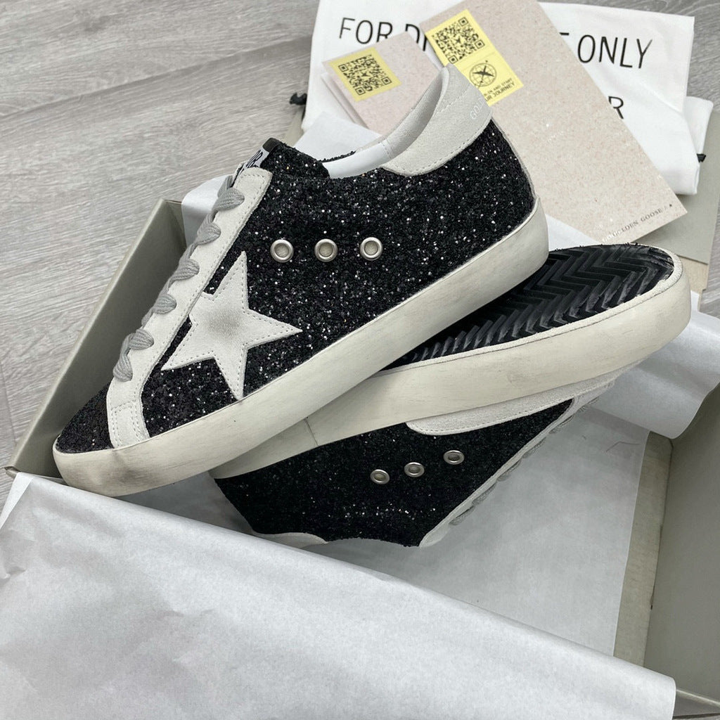 Tênis Couro Branco Detalhe Dourado Cano Baixo