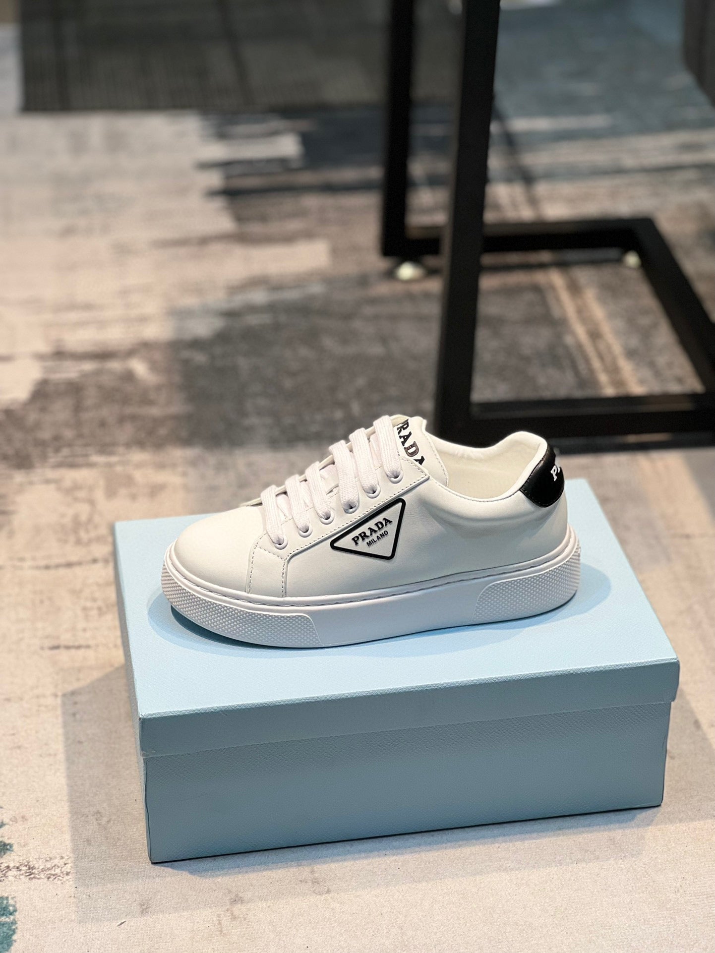 Tênis Couro Branco Minimalista