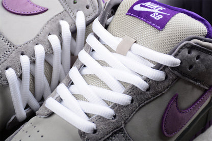 Tênis Cano Baixo Couro Roxo Detalhe Pombo