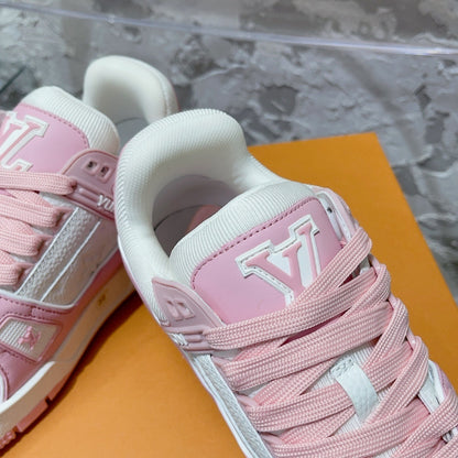 Tênis Couro Rosa Detalhes Brancos