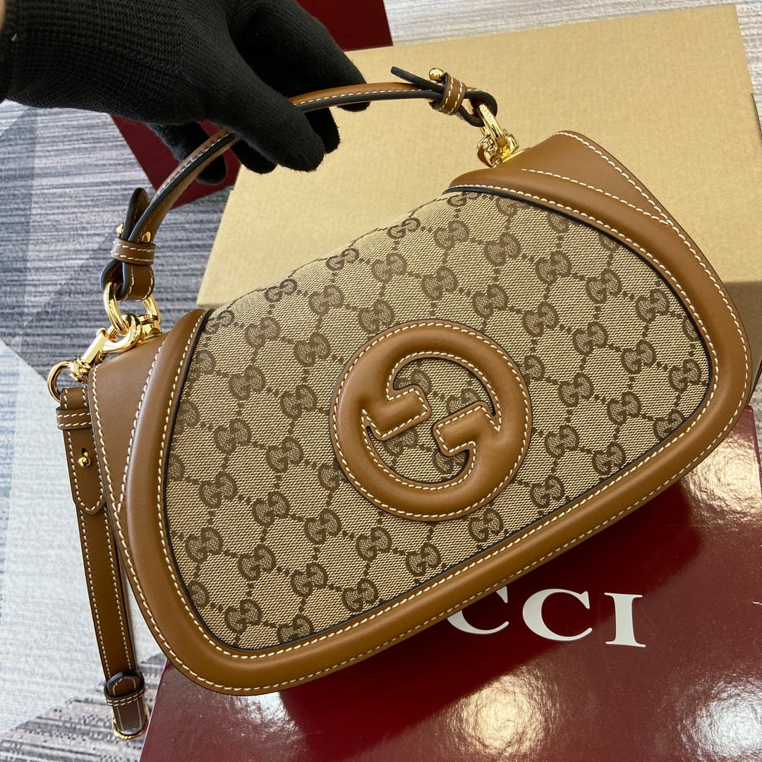 Bolsa Satchel Couro Bege Letras Entrelaçadas Média